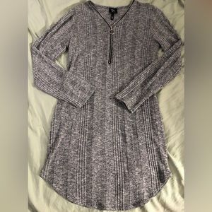 DEREK HEART DH Sweater LS Junior Sz XL Heather Gray stylish long styled NM